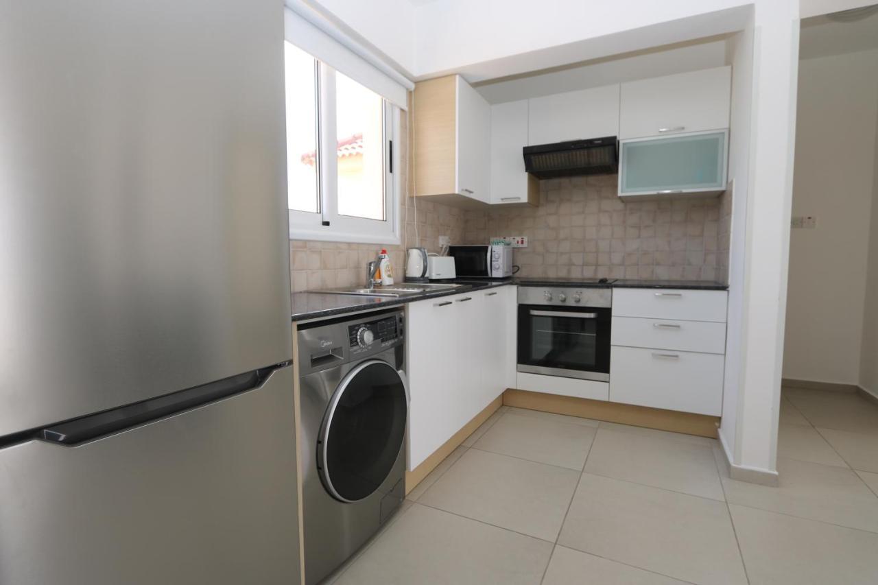 Nissi 3 Amazing Sea View Apartment Ayia Napa Bagian luar foto