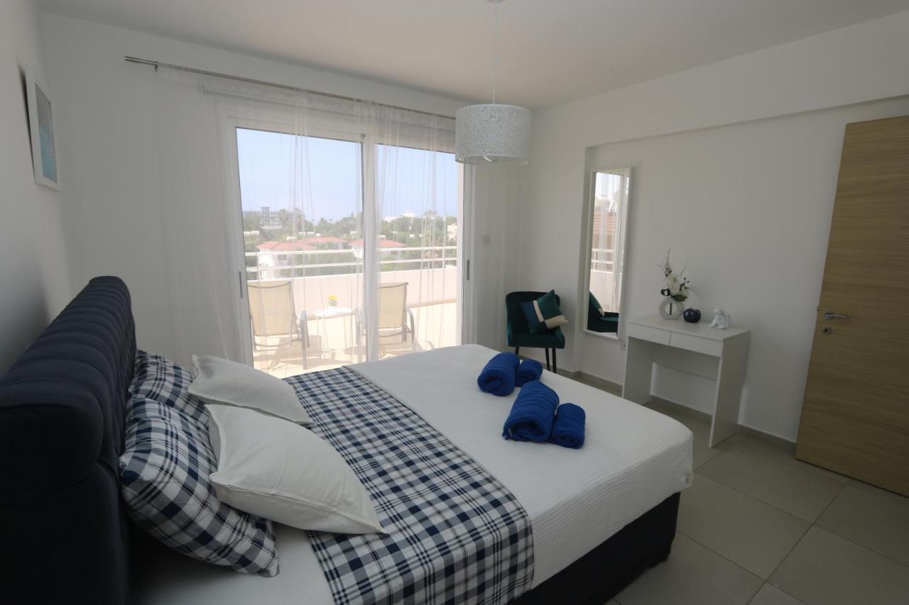 Nissi 3 Amazing Sea View Apartment Ayia Napa Bagian luar foto
