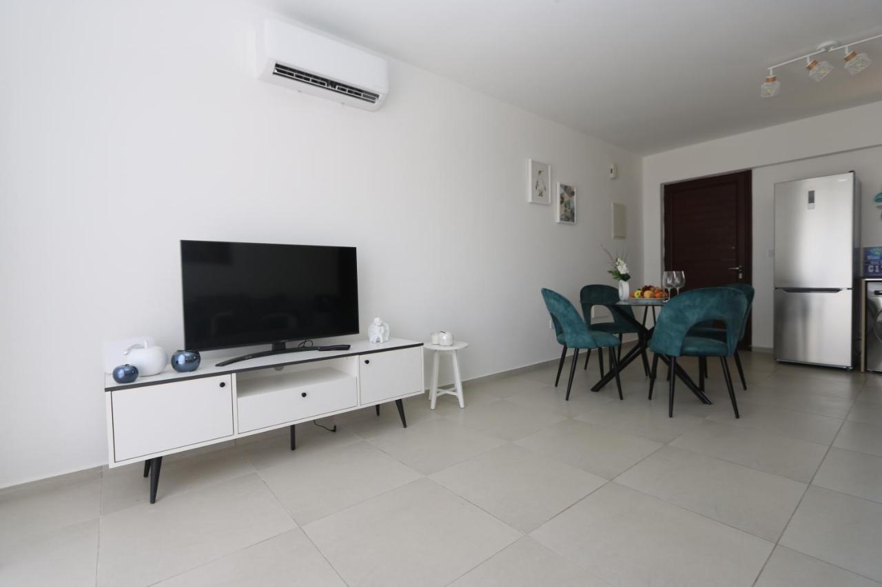Nissi 3 Amazing Sea View Apartment Ayia Napa Bagian luar foto