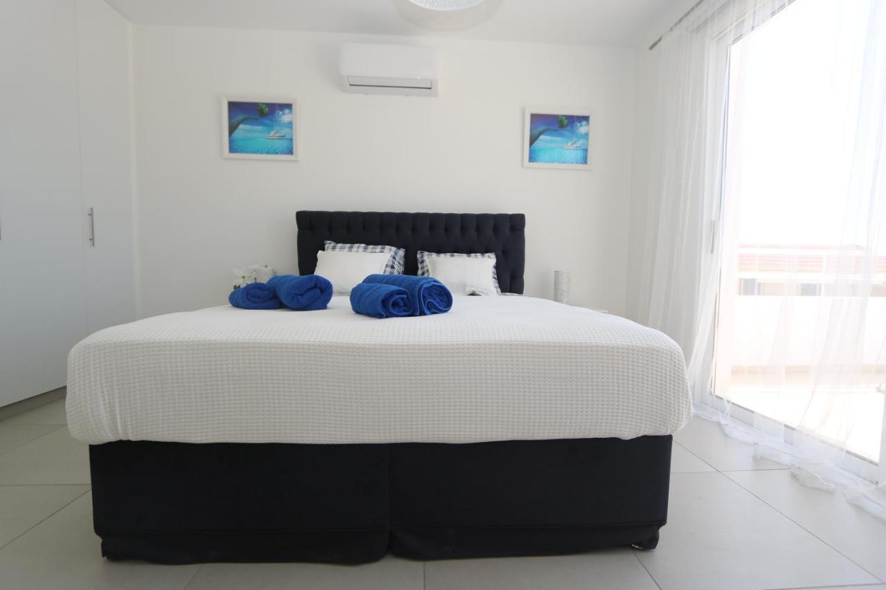 Nissi 3 Amazing Sea View Apartment Ayia Napa Bagian luar foto